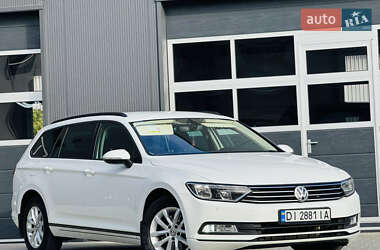 Універсал Volkswagen Passat 2015 в Мукачевому