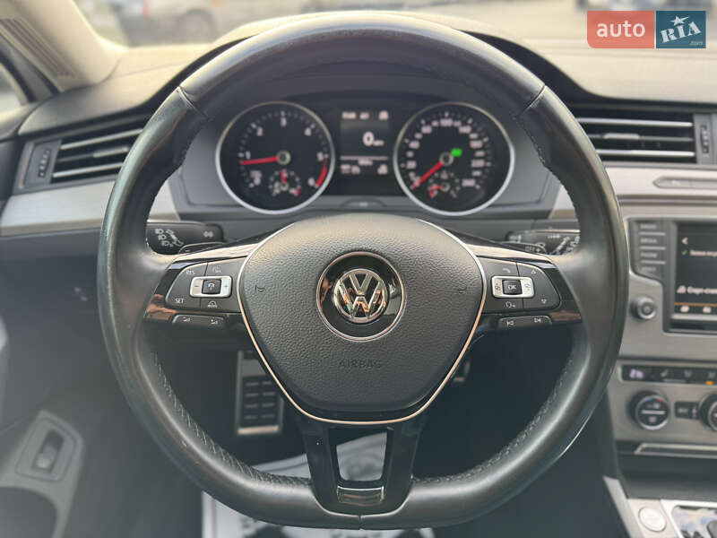 Універсал Volkswagen Passat 2015 в Мукачевому фото 16 Універсал Volkswagen Passat 2015 в Мукачевому