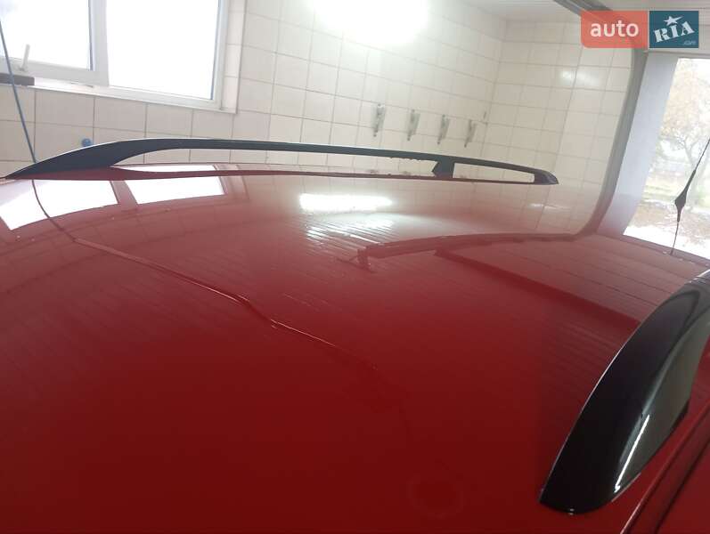 Универсал Volkswagen Passat 2000 в Львове