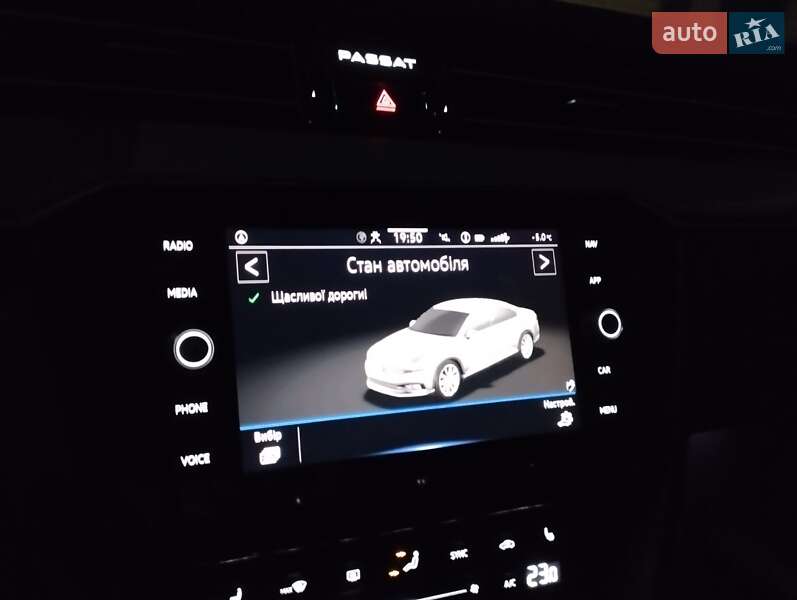 Седан Volkswagen Passat 2021 в Черкассах