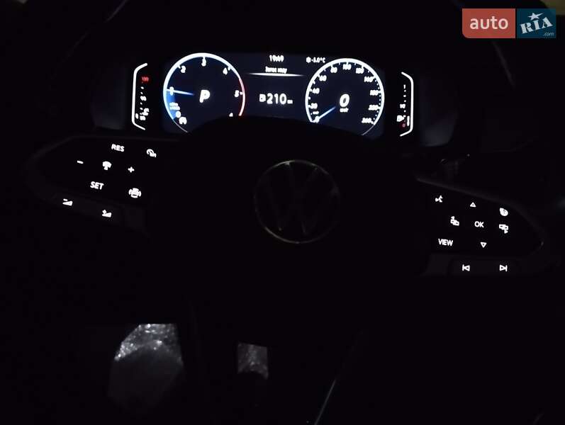 Седан Volkswagen Passat 2021 в Черкассах