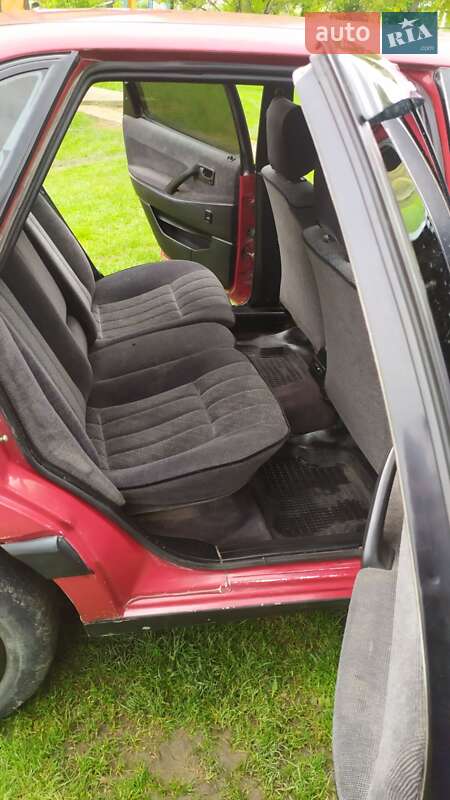 Седан Volkswagen Passat 1992 в Черновцах фото 6 Седан Volkswagen Passat 1992 в Черновцах