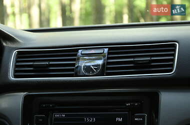 Седан Volkswagen Passat 2012 в 