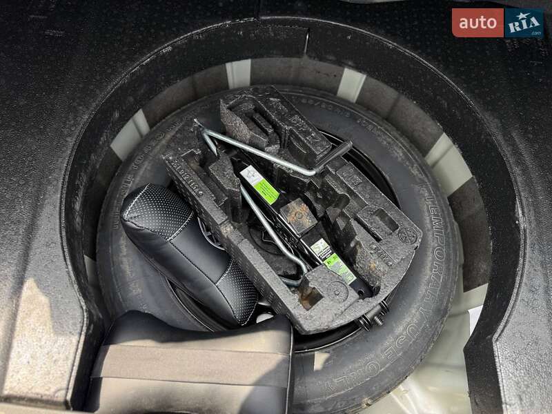Седан Volkswagen Passat 2016 в Кривом Роге фото 16 Седан Volkswagen Passat 2016 в Кривом Роге
