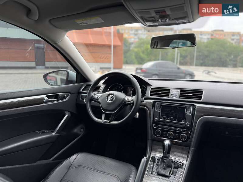 Седан Volkswagen Passat 2016 в Кривом Роге фото 31 Седан Volkswagen Passat 2016 в Кривом Роге