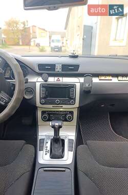 Универсал Volkswagen Passat 2010 в 