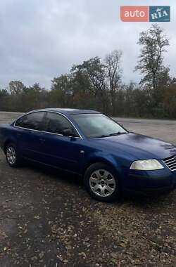 Седан Volkswagen Passat 2002 в Сквирі