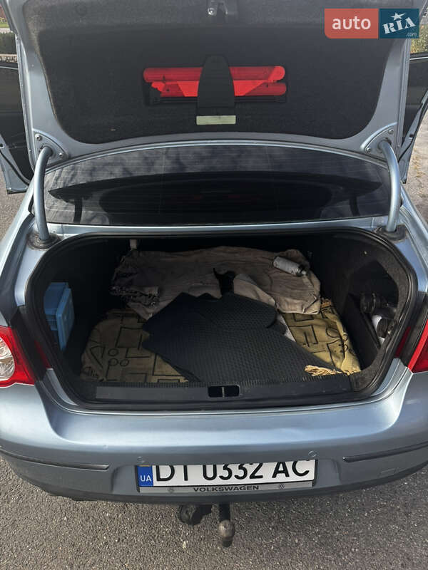 Седан Volkswagen Passat 2005 в Знаменке фото 10 Седан Volkswagen Passat 2005 в Знаменке
