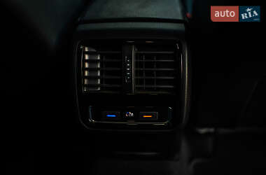 Универсал Volkswagen Passat 2019 в 