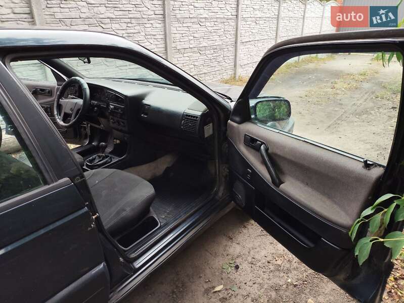 Универсал Volkswagen Passat 1990 в Кременчуге фото 23 Универсал Volkswagen Passat 1990 в Кременчуге