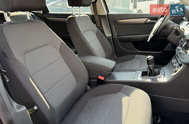Универсал Volkswagen Passat 2012 в 