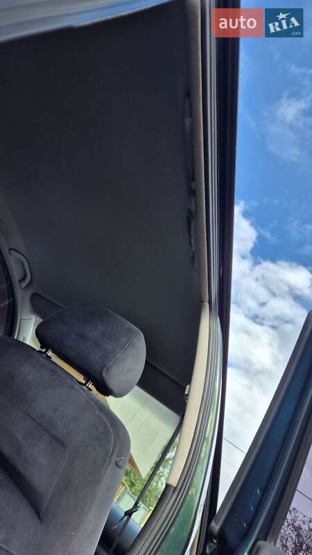 Універсал Volkswagen Passat 1998 в Обухові