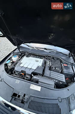 Универсал Volkswagen Passat 2010 в 