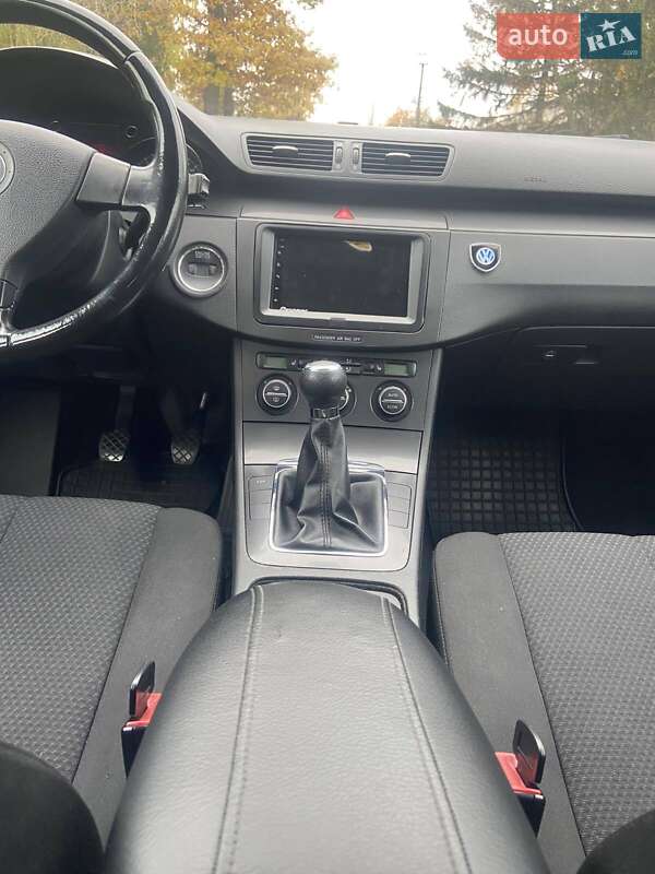 Седан Volkswagen Passat 2006 в Луцке фото 19 Седан Volkswagen Passat 2006 в Луцке