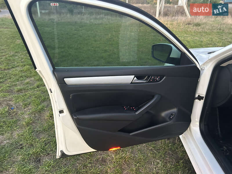 Седан Volkswagen Passat 2013 в Новоукраинке фото 12 Седан Volkswagen Passat 2013 в Новоукраинке