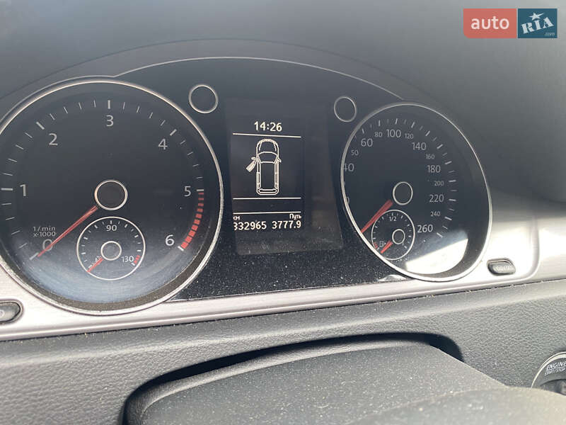 Универсал Volkswagen Passat 2014 в Луцке фото 5 Универсал Volkswagen Passat 2014 в Луцке