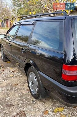 Универсал Volkswagen Passat 1996 в  фото 5 Универсал Volkswagen Passat 1996 в