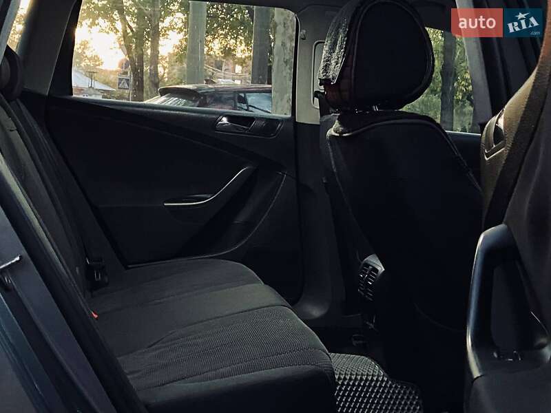 Універсал Volkswagen Passat 2007 в Миколаєві