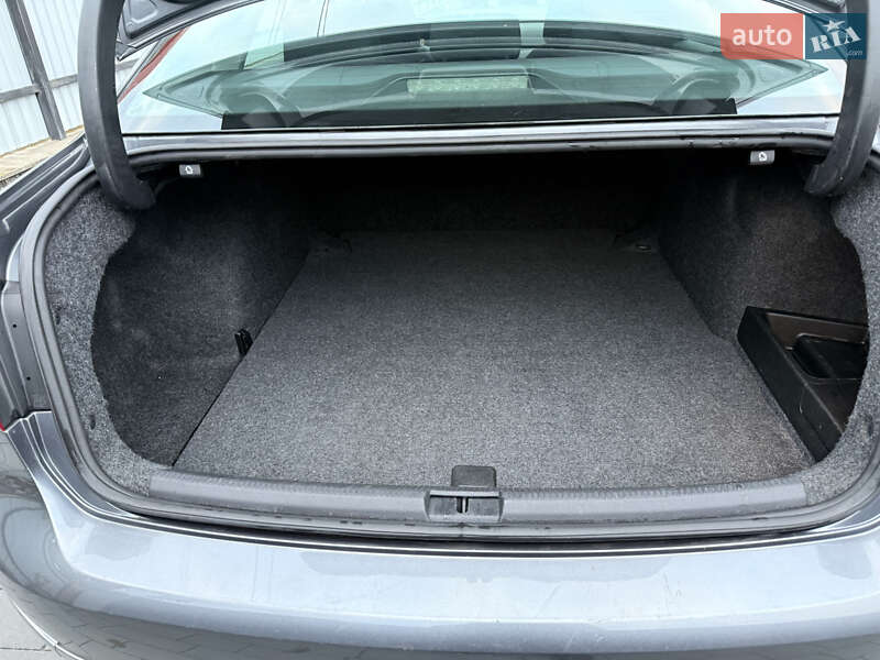 Седан Volkswagen Passat 2014 в Тернополе фото 7 Седан Volkswagen Passat 2014 в Тернополе