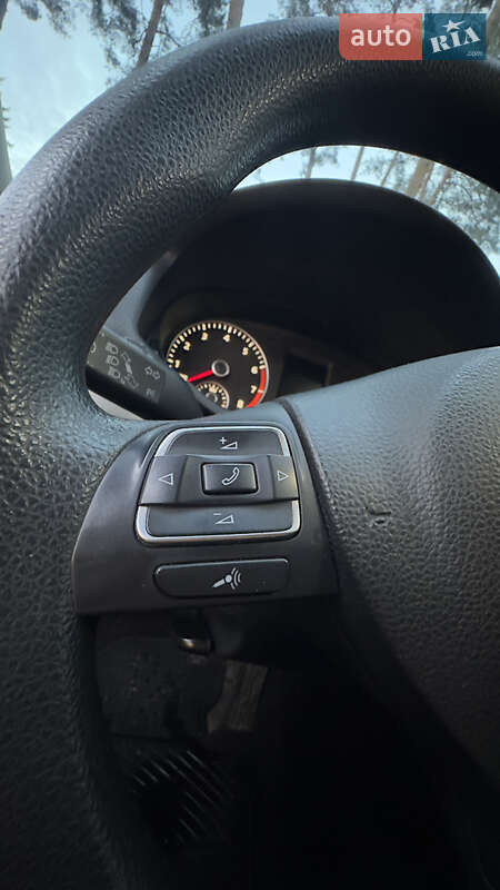 Седан Volkswagen Passat 2011 в Глухове фото 16 Седан Volkswagen Passat 2011 в Глухове