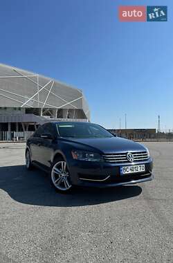Седан Volkswagen Passat 2014 в 