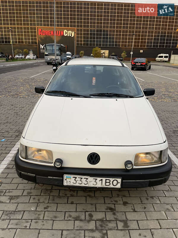 Универсал Volkswagen Passat 1992 в Луцке