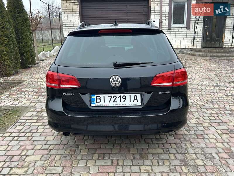 Универсал Volkswagen Passat 2012 в Хороле фото 7 Универсал Volkswagen Passat 2012 в Хороле