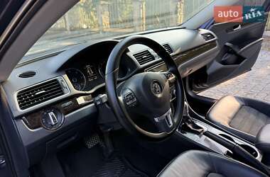 Седан Volkswagen Passat 2014 в 