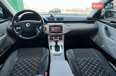 Седан Volkswagen Passat 2007 в 