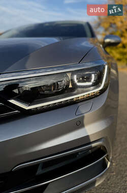 Седан Volkswagen Passat 2018 в 