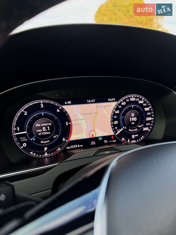 Седан Volkswagen Passat 2018 в Дніпрі