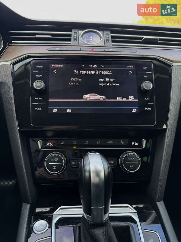 Седан Volkswagen Passat 2018 в Дніпрі