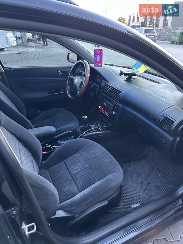 Универсал Volkswagen Passat 1999 в Житомире