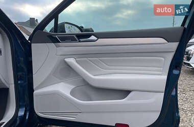 Универсал Volkswagen Passat 2022 в 