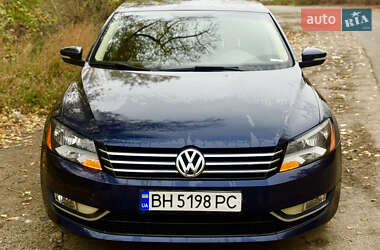 Седан Volkswagen Passat 2015 в Киеве