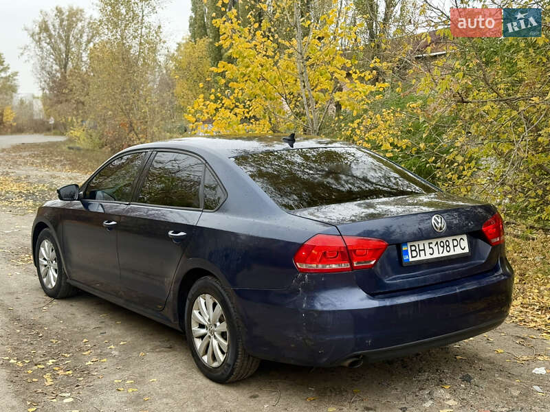 Седан Volkswagen Passat 2015 в Киеве фото 3 Седан Volkswagen Passat 2015 в Киеве