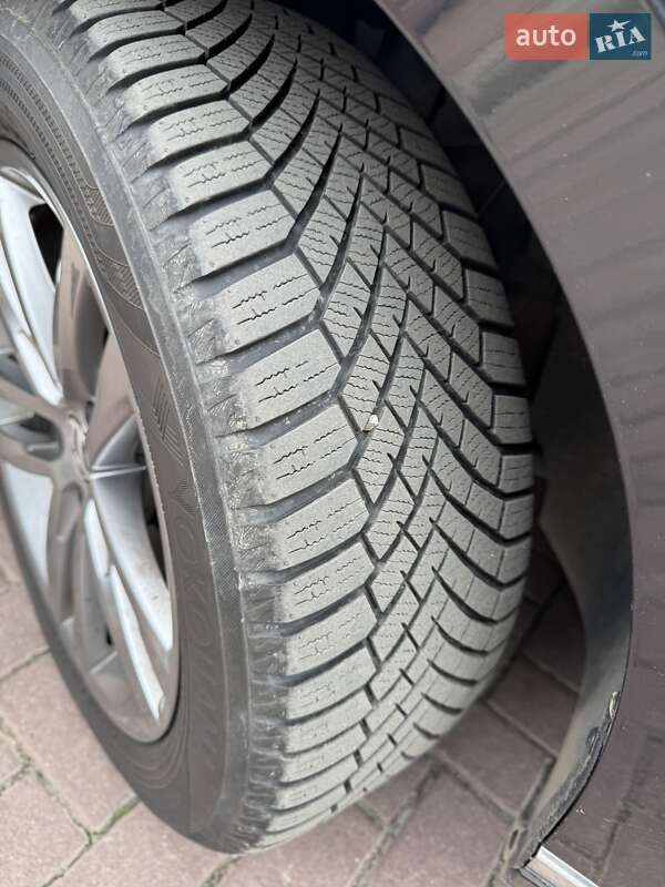 Универсал Volkswagen Passat 2018 в Самборе фото 49 Универсал Volkswagen Passat 2018 в Самборе