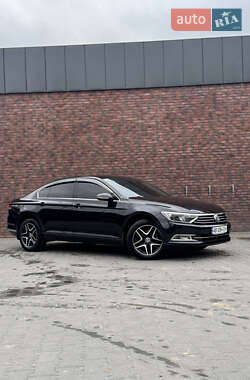 Седан Volkswagen Passat 2018 в 
