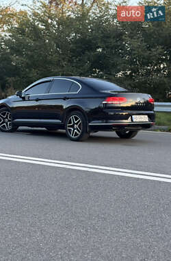 Седан Volkswagen Passat 2018 в 