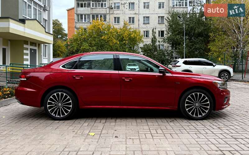 Седан Volkswagen Passat 2021 в Ромнах фото 7 Седан Volkswagen Passat 2021 в Ромнах