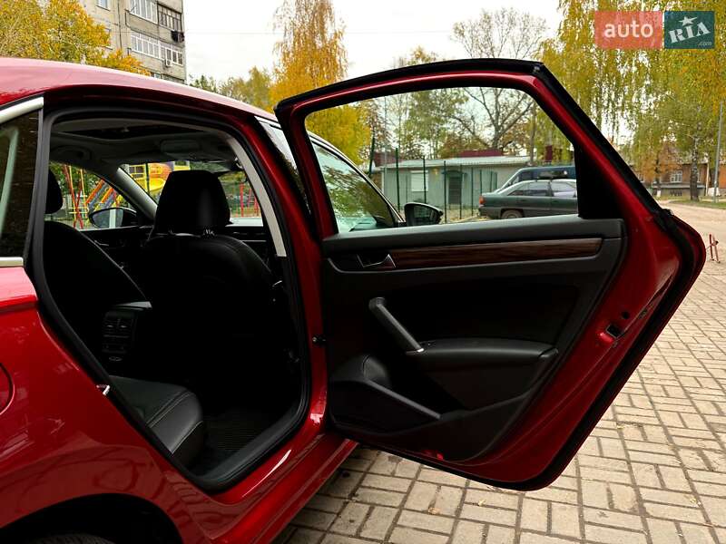 Седан Volkswagen Passat 2021 в Ромнах фото 13 Седан Volkswagen Passat 2021 в Ромнах