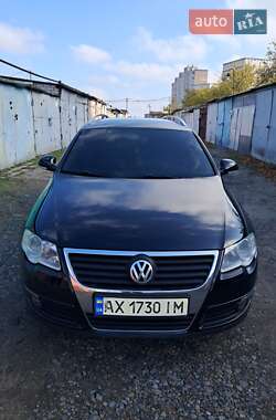 Универсал Volkswagen Passat 2008 в Харькове