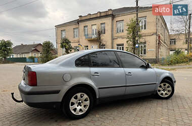 Седан Volkswagen Passat 1999 в  фото 7 Седан Volkswagen Passat 1999 в