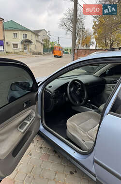 Седан Volkswagen Passat 1999 в  фото 9 Седан Volkswagen Passat 1999 в