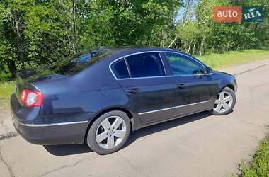 Седан Volkswagen Passat 2008 в 