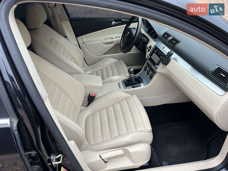 Универсал Volkswagen Passat 2009 в Бердичеве фото 24 Универсал Volkswagen Passat 2009 в Бердичеве
