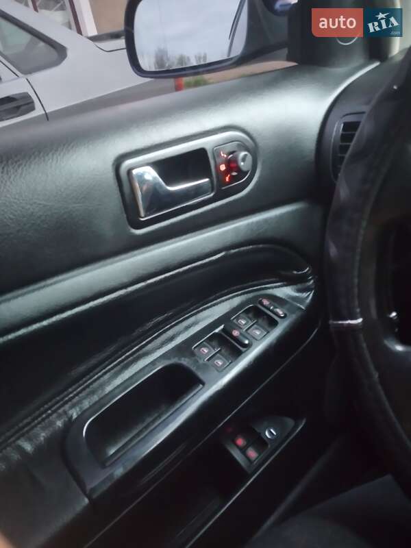 Седан Volkswagen Passat 2001 в Кривом Озере фото 2 Седан Volkswagen Passat 2001 в Кривом Озере