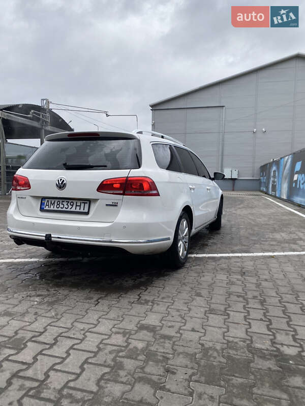 Универсал Volkswagen Passat 2011 в Житомире фото 8 Универсал Volkswagen Passat 2011 в Житомире