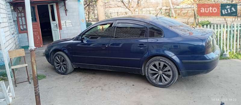 Седан Volkswagen Passat 2001 в Кривом Озере фото 19 Седан Volkswagen Passat 2001 в Кривом Озере