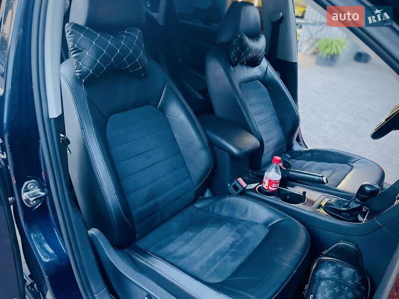 Седан Volkswagen Passat 2013 в Кривом Роге